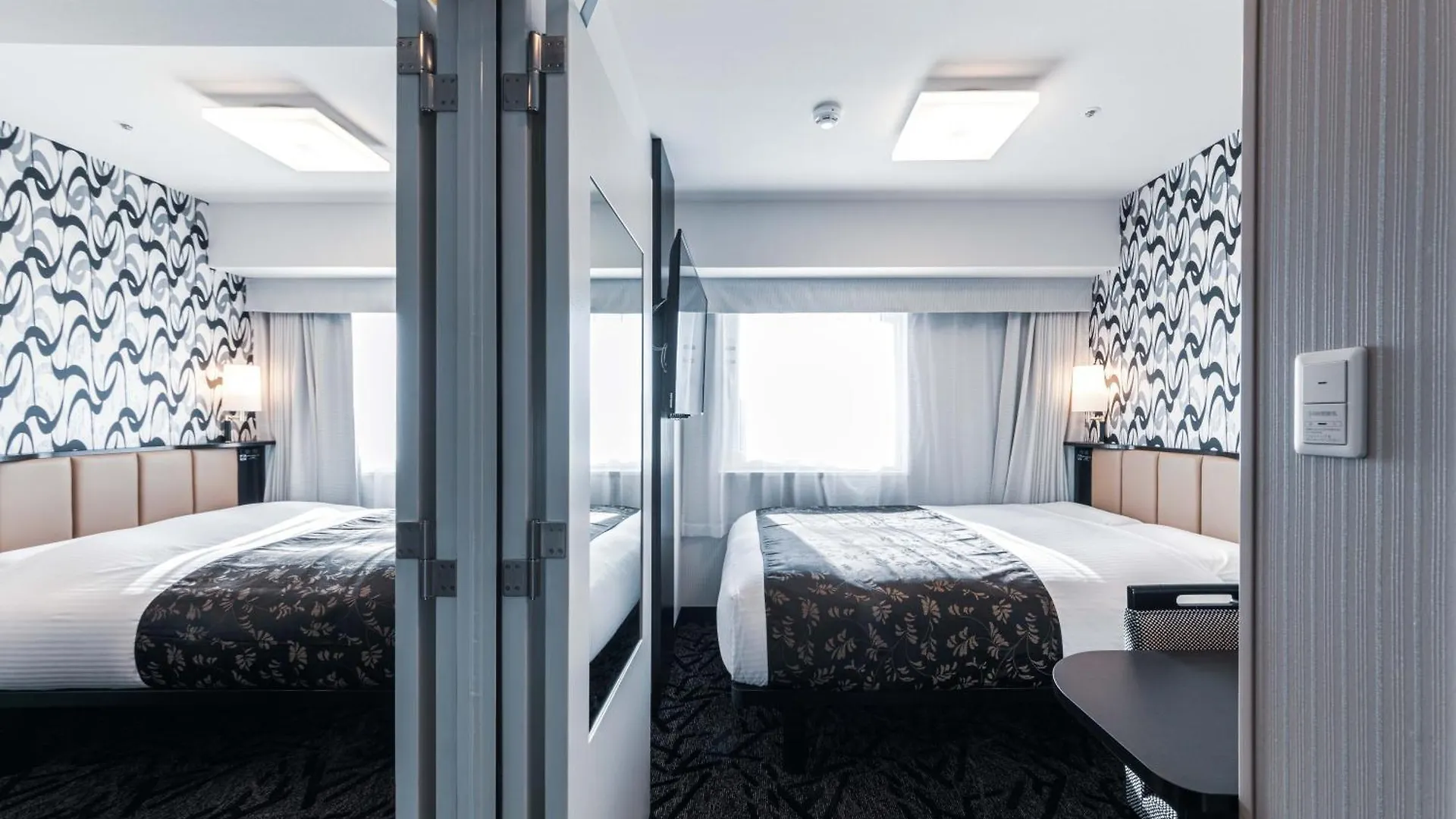 Apa Hotel & Resort Midosuji Hommachi Eki Tower Osaca 3*,  Japão