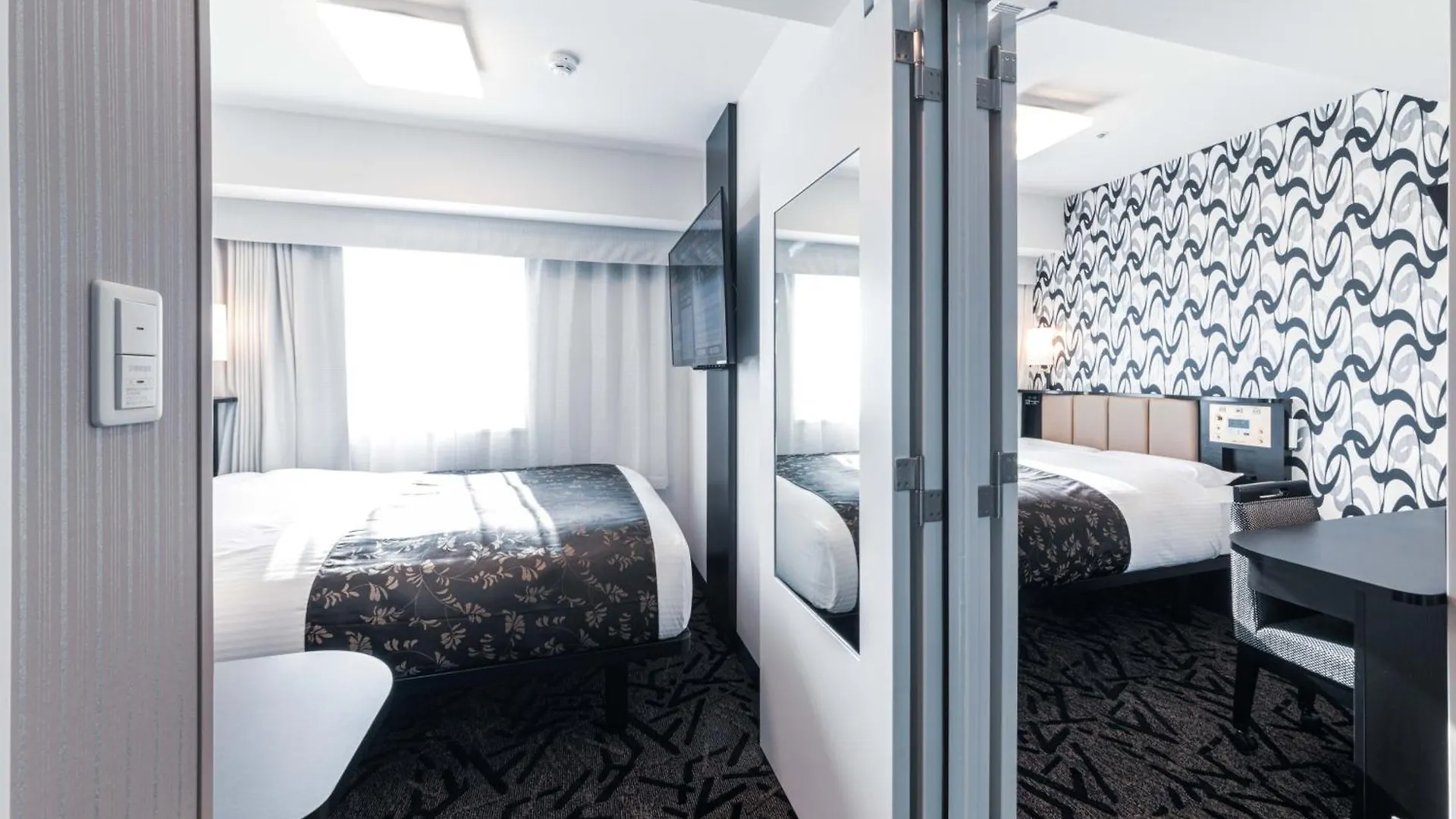 Apa Hotel & Resort Midosuji Hommachi Eki Tower Osaka